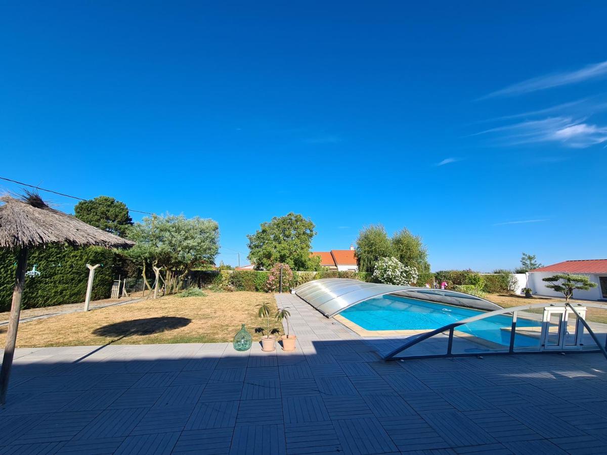 Ty Grain De Sel : Logement Privatif Avec Piscine, Jardin Et Patio Chauvé Exteriér fotografie