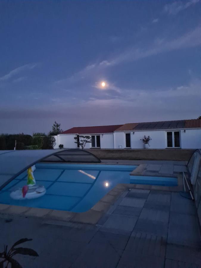 Ty Grain De Sel : Logement Privatif Avec Piscine, Jardin Et Patio Chauvé Exteriér fotografie