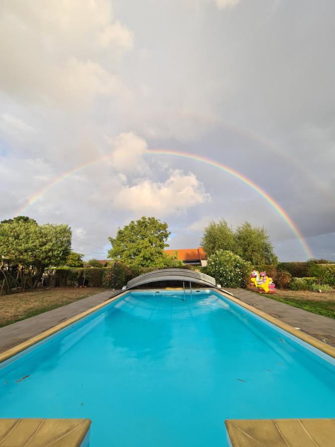 Ty Grain De Sel : Logement Privatif Avec Piscine, Jardin Et Patio Chauvé Exteriér fotografie