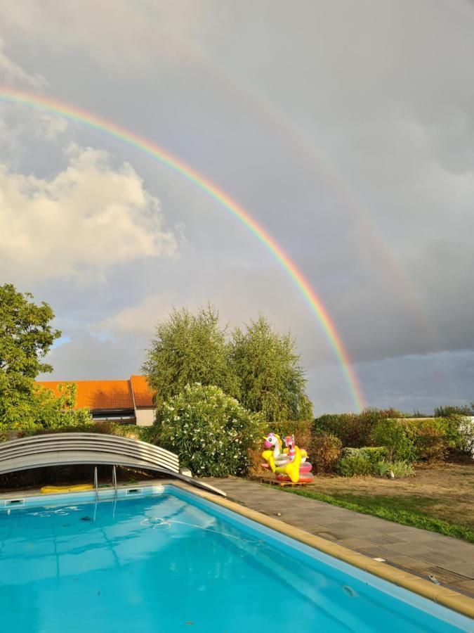 Ty Grain De Sel : Logement Privatif Avec Piscine, Jardin Et Patio Chauvé Exteriér fotografie
